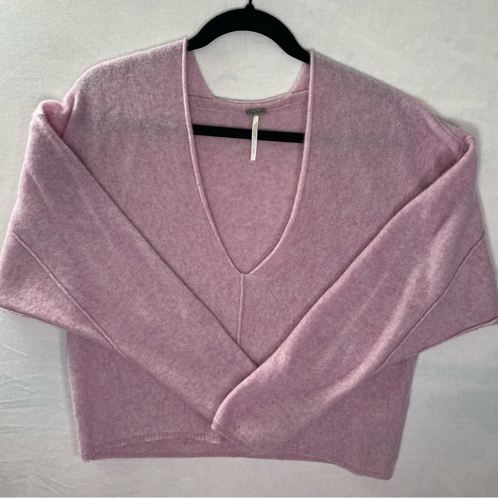 Free People Soft Pink V-Neck Sweater
